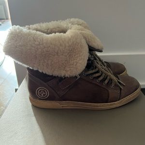 Winter boots size 37